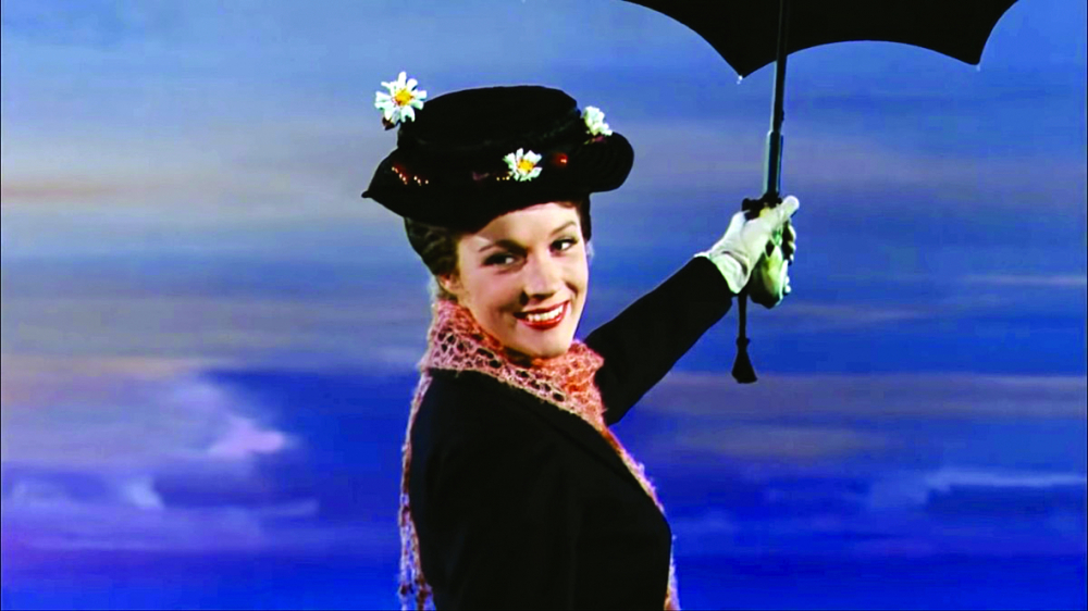 Julie Andrews giành Oscar với vai chính