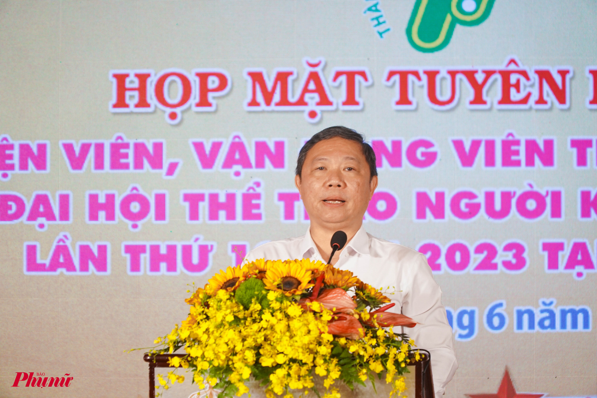Ông Dương Anh Đức - Phó Chủ tịch UBND TPHCM mong muốn các VĐV sẽ tiếp tục phấn đấu, nổ lực để phát triển thể thao TP
