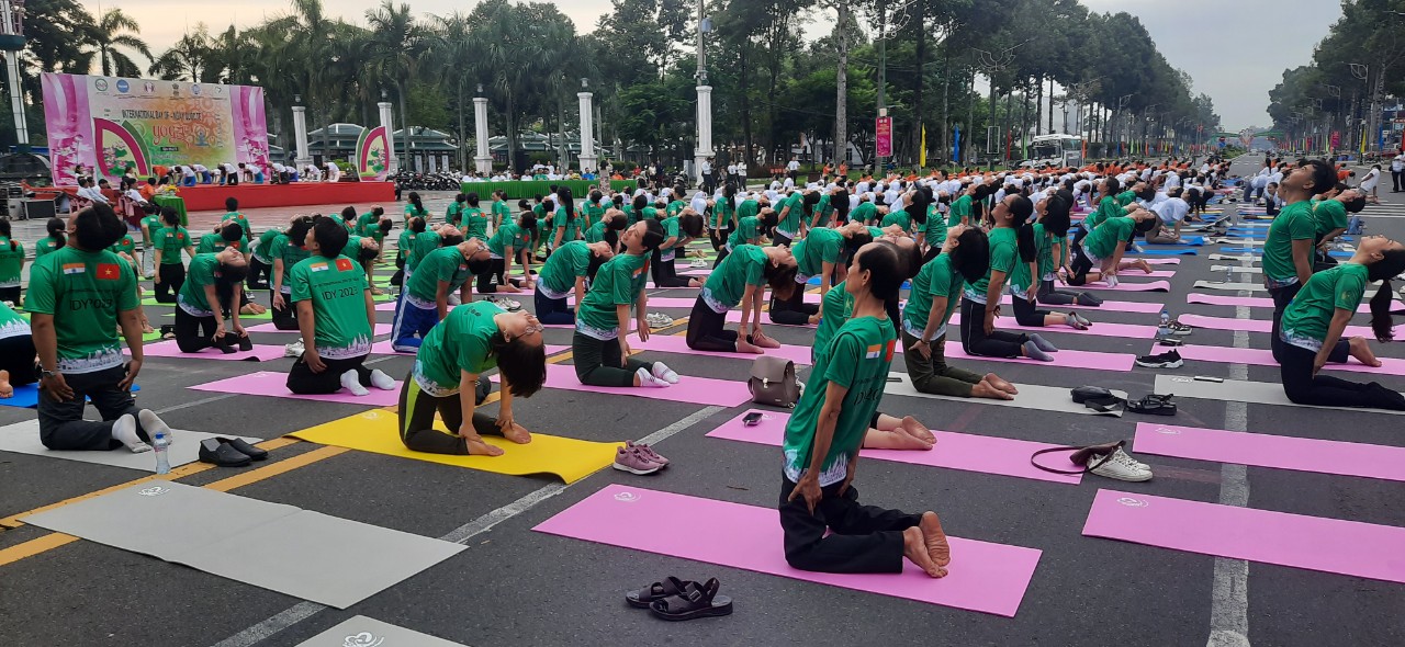 Hội Yoga là hoạt động đối ngoại nhân dân quan trọng nhằm góp phần tăng cường giao lưu văn hóa, quan hệ hữu nghị, hợp tác giữa nhân dân tỉnh Đồng Tháp nói riêng, nhân dân Việt Nam nói chung với nhân dân Ấn Độ