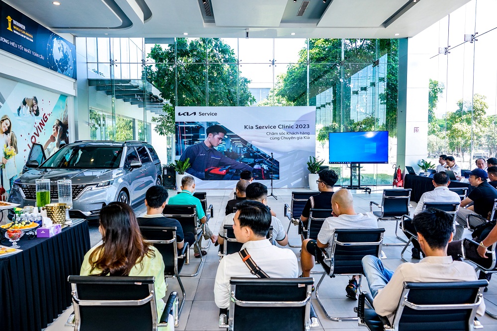 Kia Việt Nam khẳng định triết lý tận tâm phục vụ thông qua chương trình “Chăm sóc khách hàng cùng chuyên gia Kia” - Ảnh: THACO AUTO