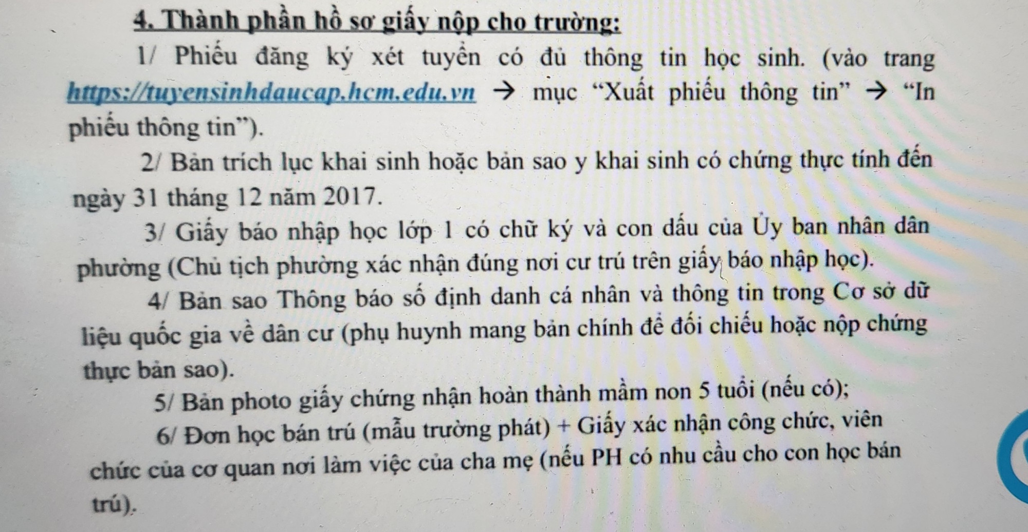 Thông tin nộp hồ sơ giấy của Trường tiểu học Bình Trị 2 thông báo đến phụ huynh học sinh