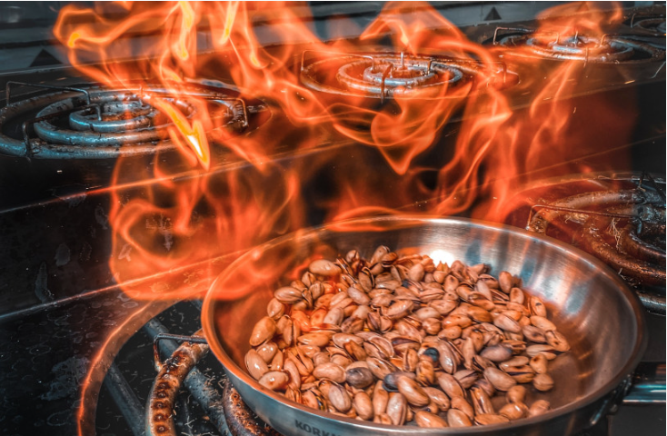 Mối liên hệ đáng ngạc nhiên giữa thực phẩm nấu ở nhiệt độ cao và nguy cơ ung thư cao