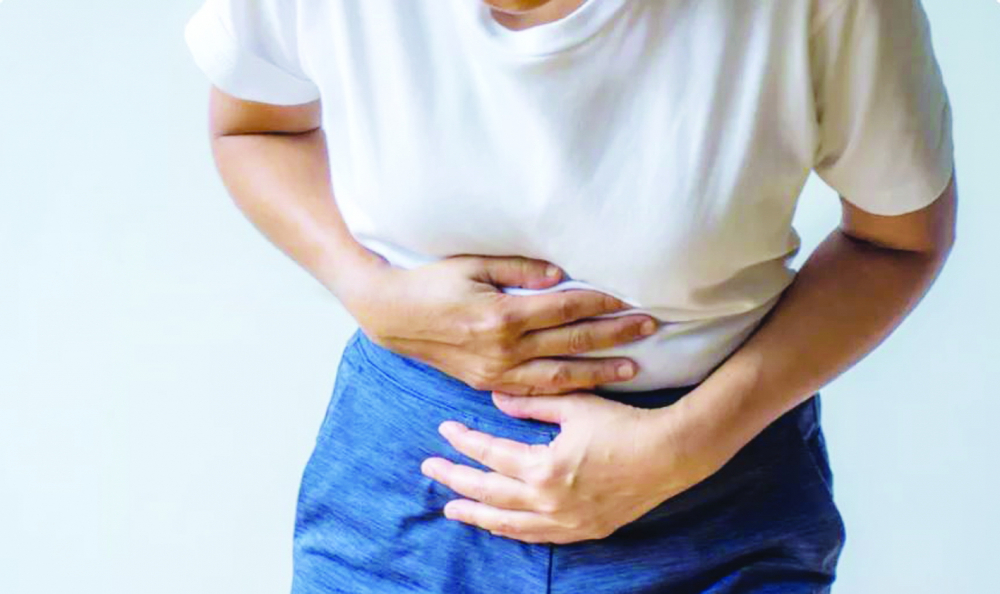 Trễ kinh kèm đau bụng và ra máu âm đạo kéo dài có thể là dấu hiệu của mang thai ngoài tử cung 