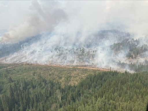 Cháy rừng tại Canada vượt quá tầm kiểm soát.
