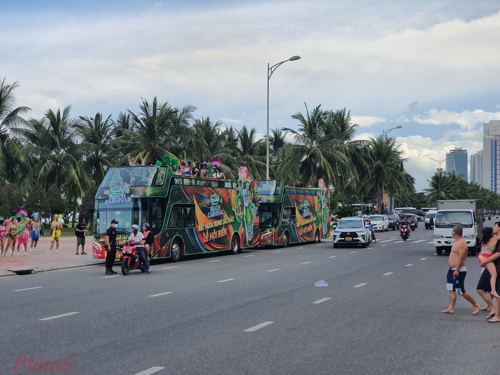 Là thành phố du lịch, Đà Nẵng cần hướng tới các phương tiện giao thông công cộng thân thiện cũng như tăng cường phát triển hệ thống giao thông tĩnh hợp lý
