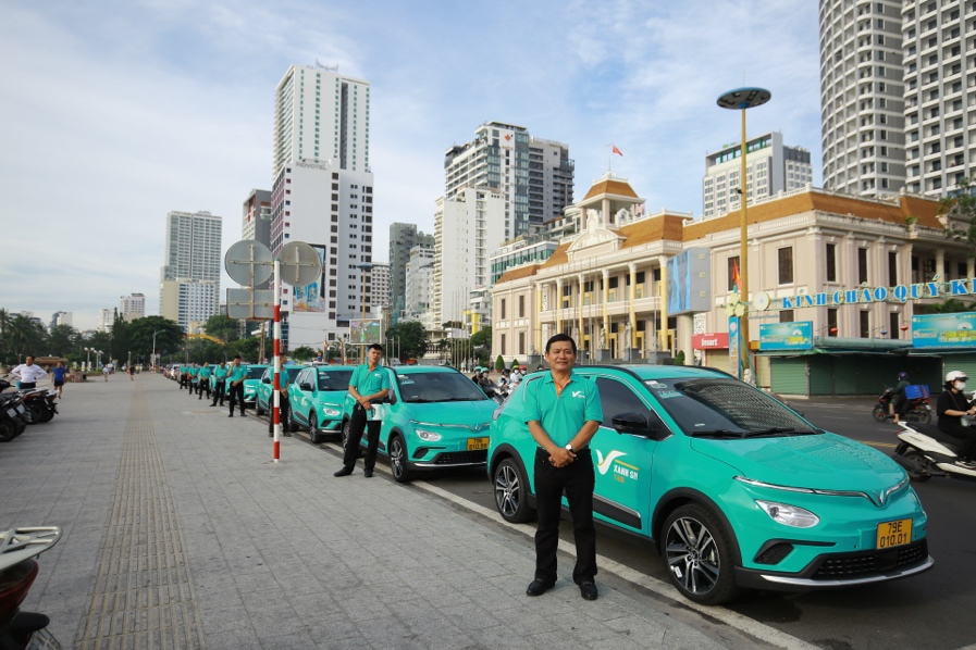 Taxi Xanh SM - hãng taxi thuần điện của Việt Nam đã có mặt tại Khánh Hòa - Ảnh: Vingroup