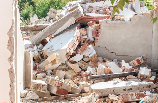 Những vụ sập nhà thường xuyên xảy ra ở Cameroon do thiên tai hoặc mất an toàn xây dựng - Ảnh minh họa