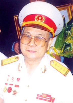 Đại tá Minh Khoa