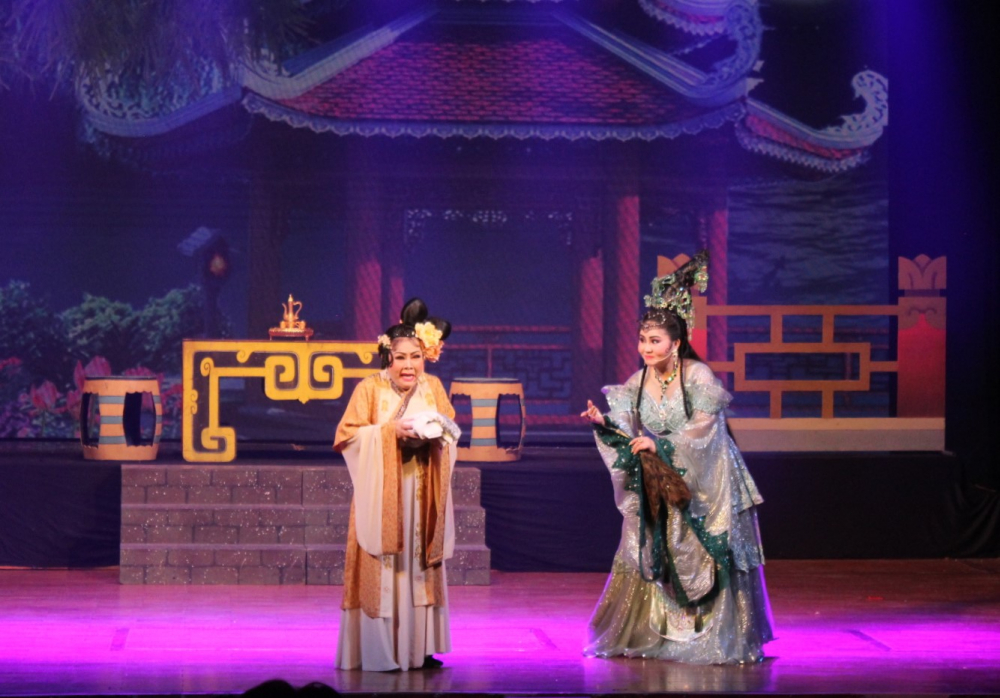 Vai diễn cuối cùng của nghệ sĩ Xuân Yến là A Phò - vai diễn để đời của bà - trong vở cải lương tuồng cổ lịch sử Tô Hiến Thành xử án.