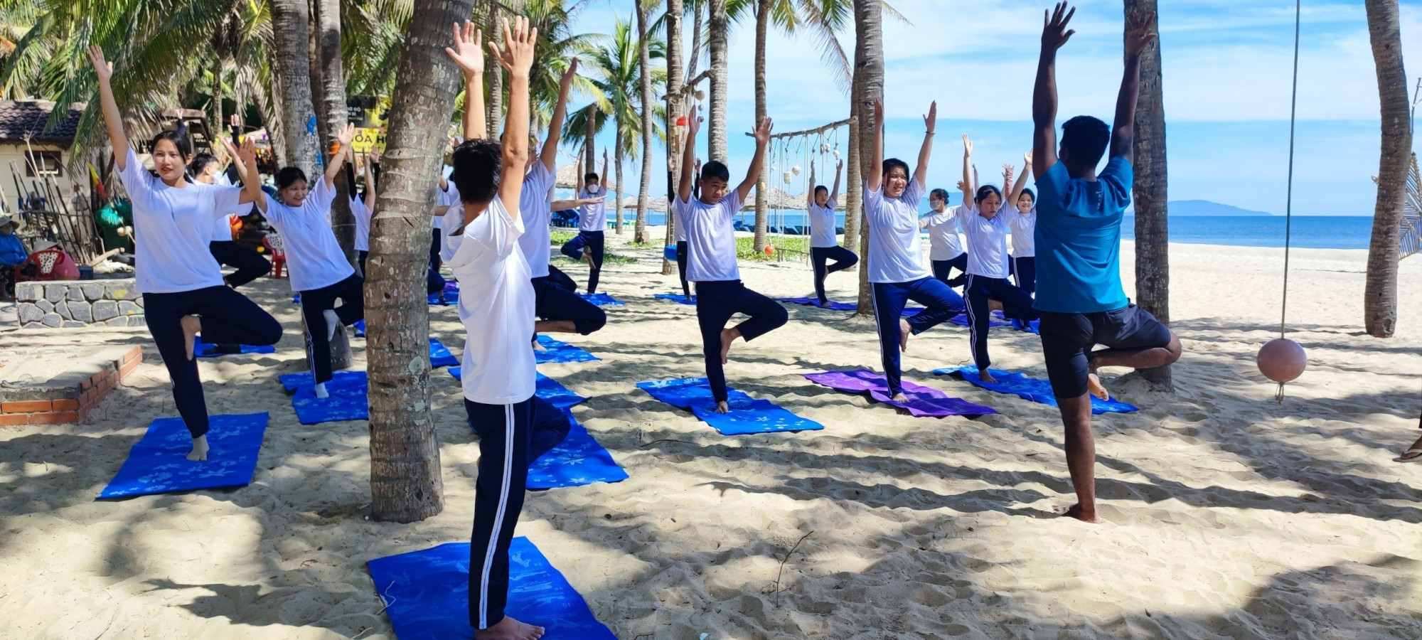 Ưu tiên hàng đầu của STREETS là đào tạo tiếng Anh, kỹ năng sống cũng như thể chất và tinh thần cho các học viên - Ảnh: STREETS