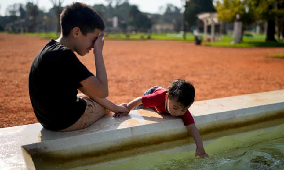 Đợt nắng nóng trái mùa ở Nam Mỹ 