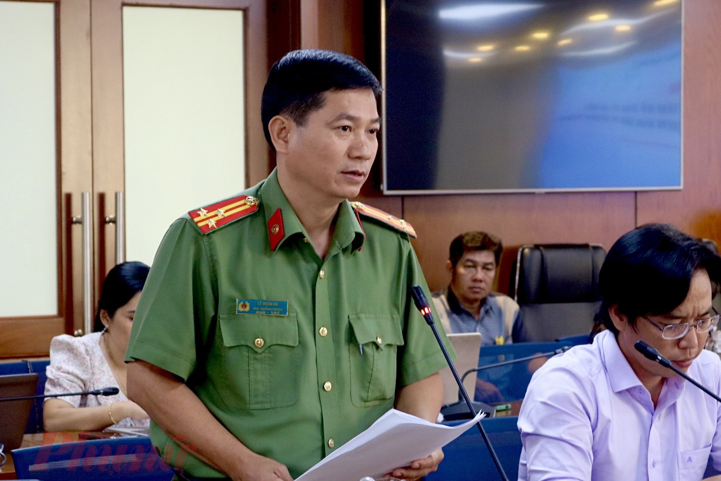 Thượng tá Lê Mạnh Hà - Phó Trưởng Phòng Tham mưu, Công an TPHCM đã thông tin nguyên nhân người dân phản ánh khó tích hợp bằng lái xe vào tài khoản định danh điện tử VNeID