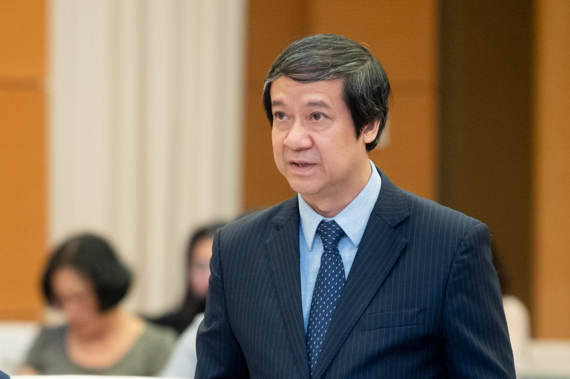 Bộ trưởng Bộ GD-ĐT Nguyễn Kim Sơn cho rằng việc biên soạn một bộ sách giáo khoa Nhà nước 