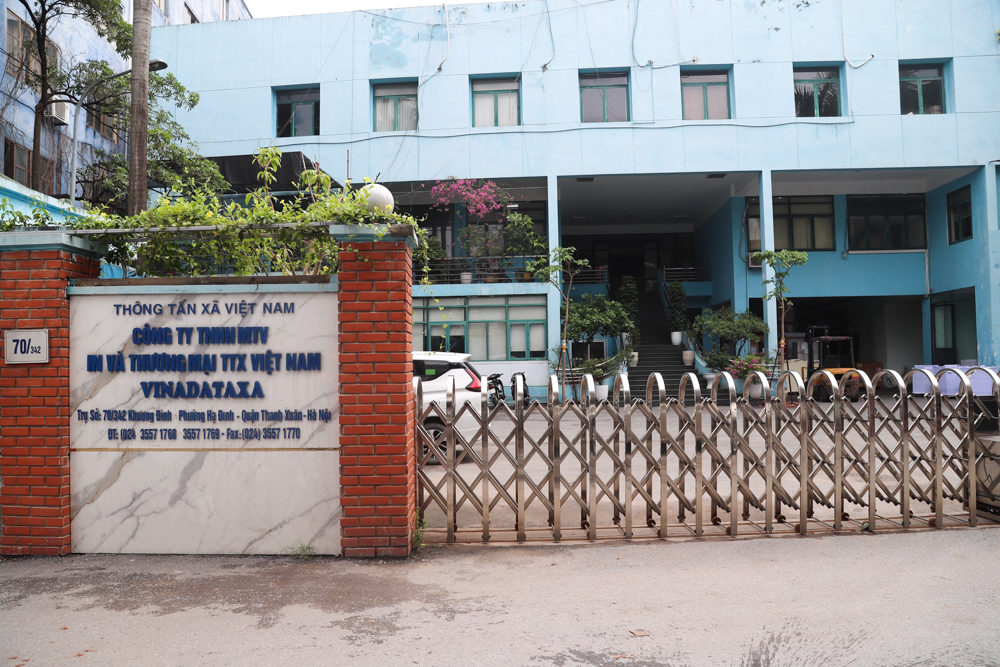 Công ty TNHH MTV In và TM Thông tấn xã Việt Nam, địa chỉ tại số 70/342 Khương Đình, phường Hạ Đình, diện tích 5.000m2, là văn phòng và cơ sở sản xuất.