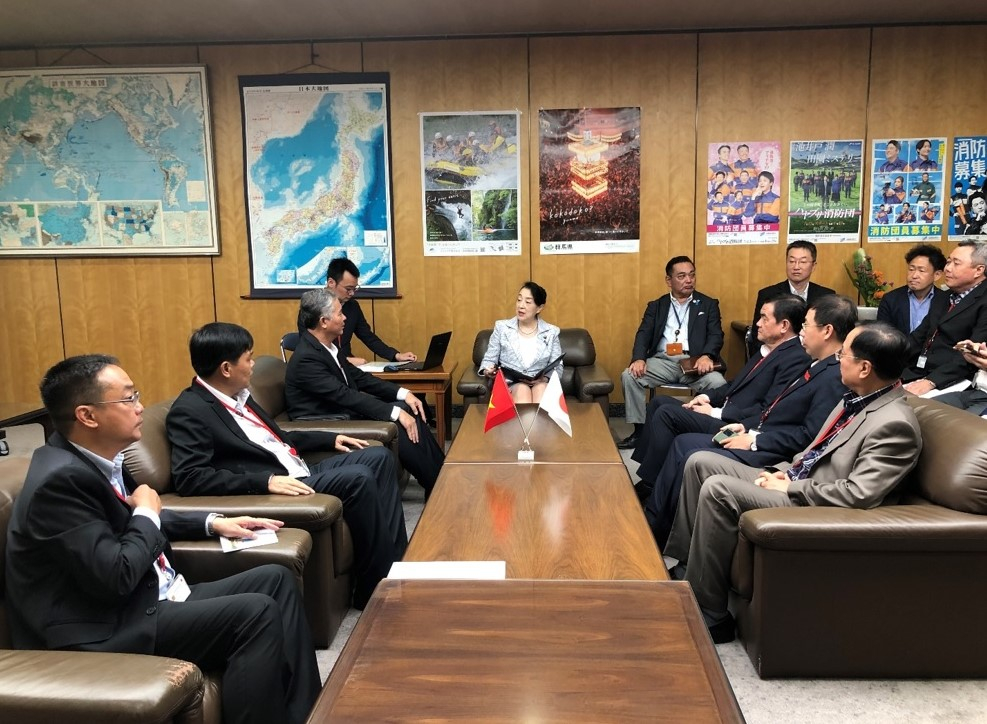 Đoàn đại biểu TPHCM đến chào xã giao Bộ Nội vụ và Truyền thông Nhật Bản