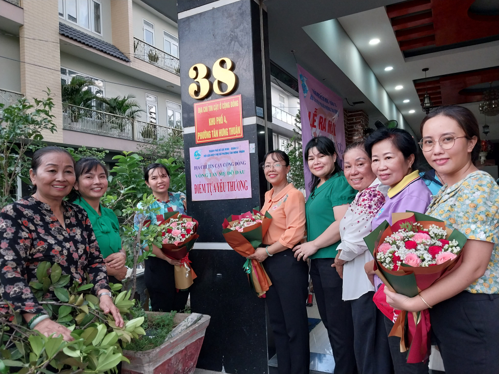 “Điểm tựa yêu thương” đầu tiên của quận 12 đặt tại địa chỉ 38 F5, tổ 8, khu phố 4, phường Tân Hưng Thuận. 