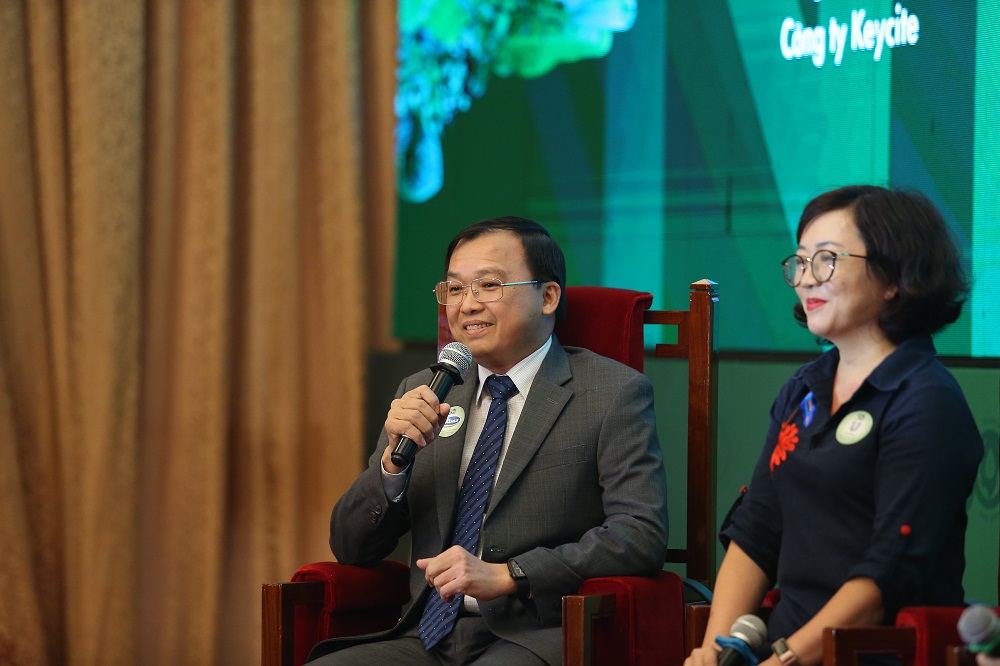 Ông Lê Thành Liêm - Giám đốc điều hành tài chính Vinamilk, chia sẻ về thực tế triển khai các chiến lược phát triển bền vững tại Vinamilk - Ảnh: Vinamilk