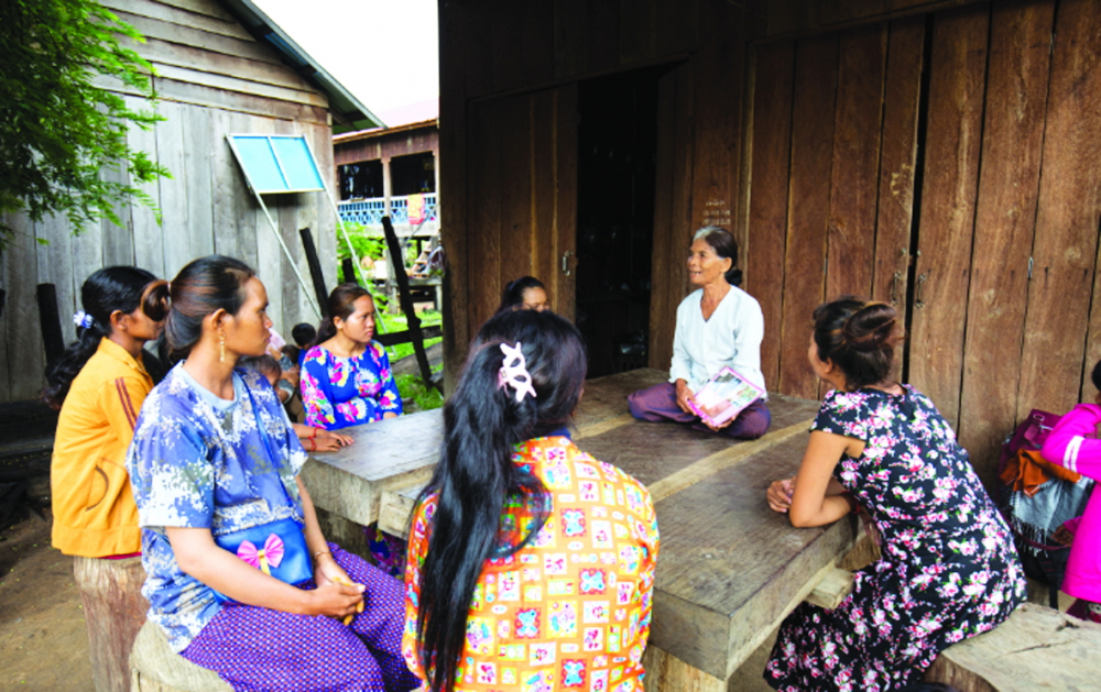 Những bà đỡ truyền thống là cầu nối giúp gắn kết người dân vùng sâu vùng xa với y học hiện đại