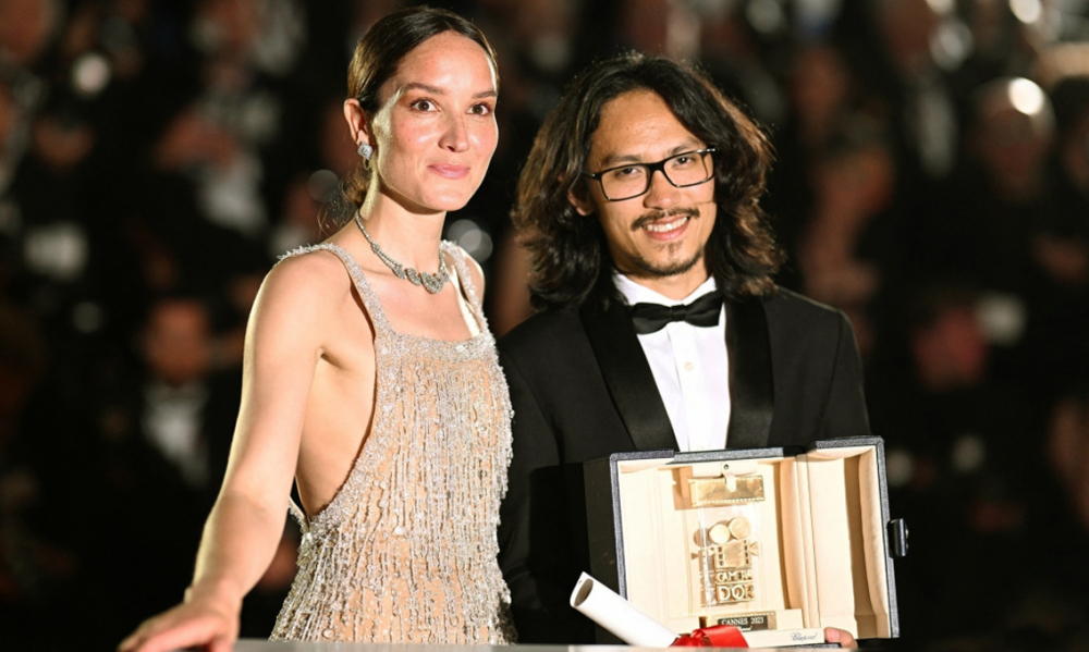Đạo diễn Phạm Thiên Ân thắng giải Camera vàng tại Liên hoan phim Cannes, tháng 5/2023 - Nguồn ảnh: AFP