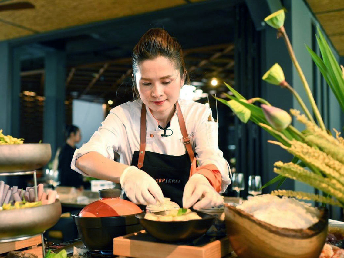 Đầu bếp Thái Thị Ngọc Tâm gây ấn tượng tại Top chef Việt Nam 2023  nhờ khả năng nâng tầm món ăn Việt