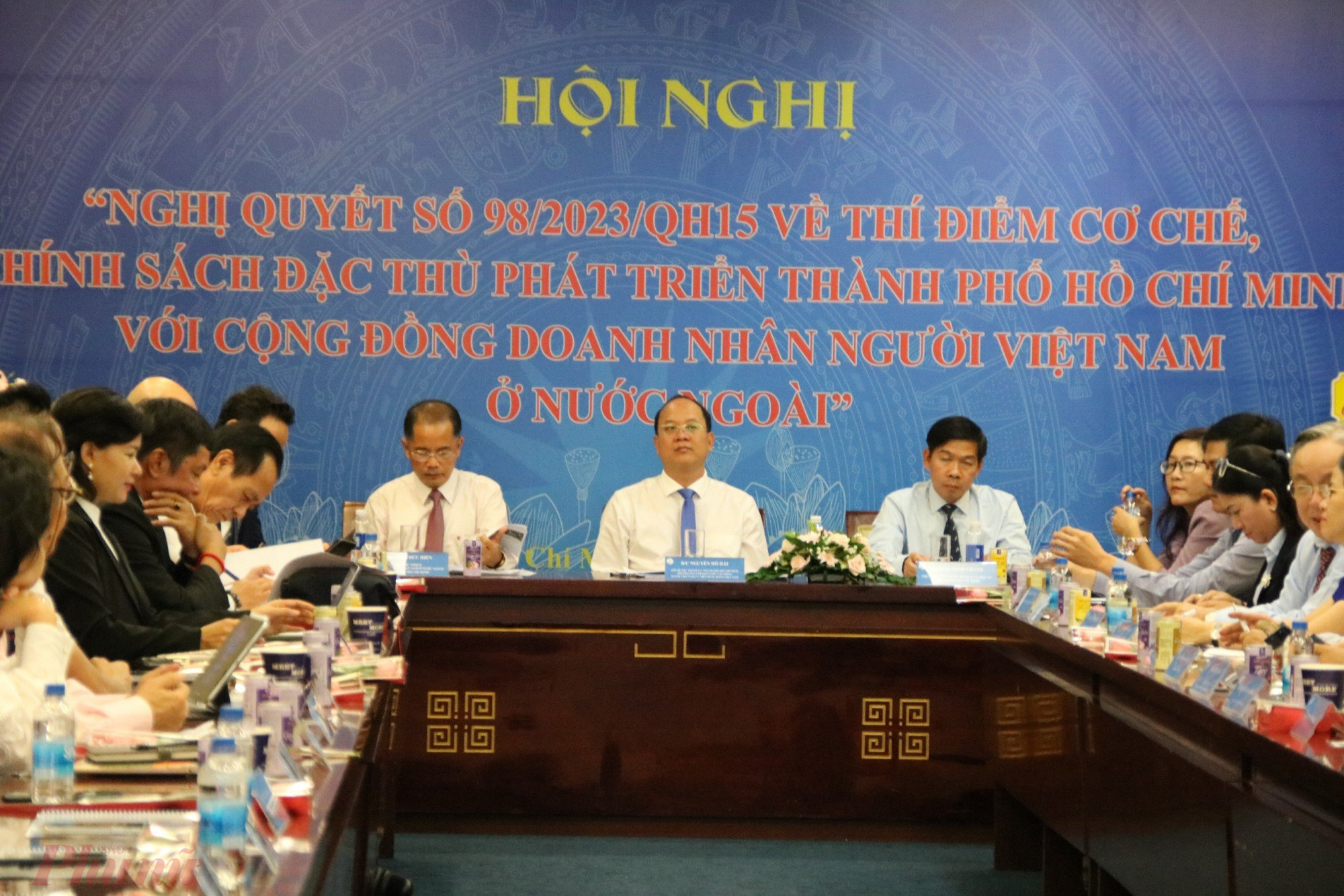 Quang cảnh hội nghị