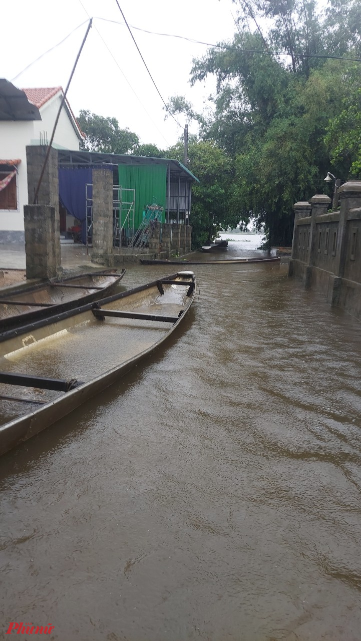 Nước lú ở xã Phong Bình đang dâng cao