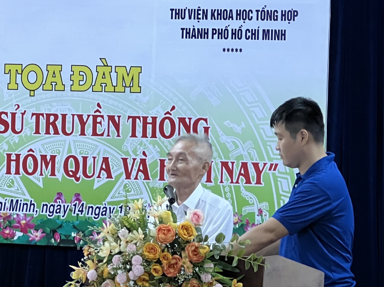 Nhà thơ Nguyễn Bá (90 tuổi), nhân chứng sống và là người đã từng sáng tác thơ ngay trên chiến hào 1C huyền thoại