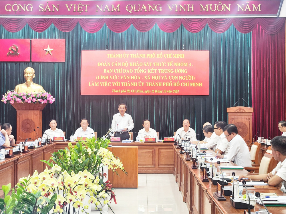 Theo lãnh đạo Thành ủy TPHCM, thành phố đặt chiến lược xây dựng văn hóa gắn với Không gian văn hóa Hồ Chí Minh
