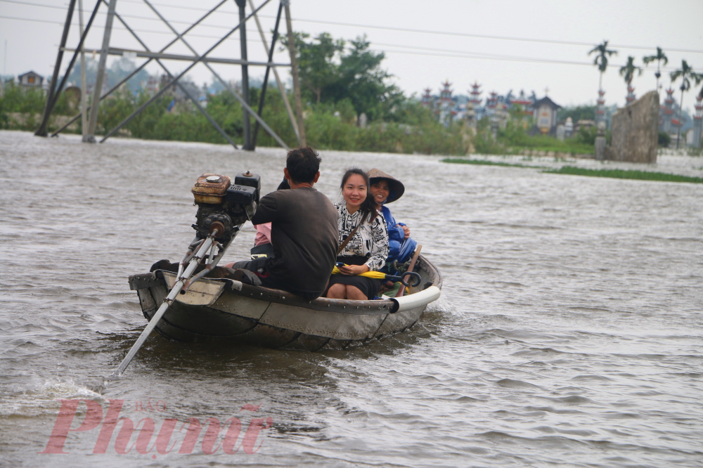 Bà con trở về nhà an toàn nên ai cũng cảm thấy hài lòng khi lựa chọn phương tiện vận chuyển này