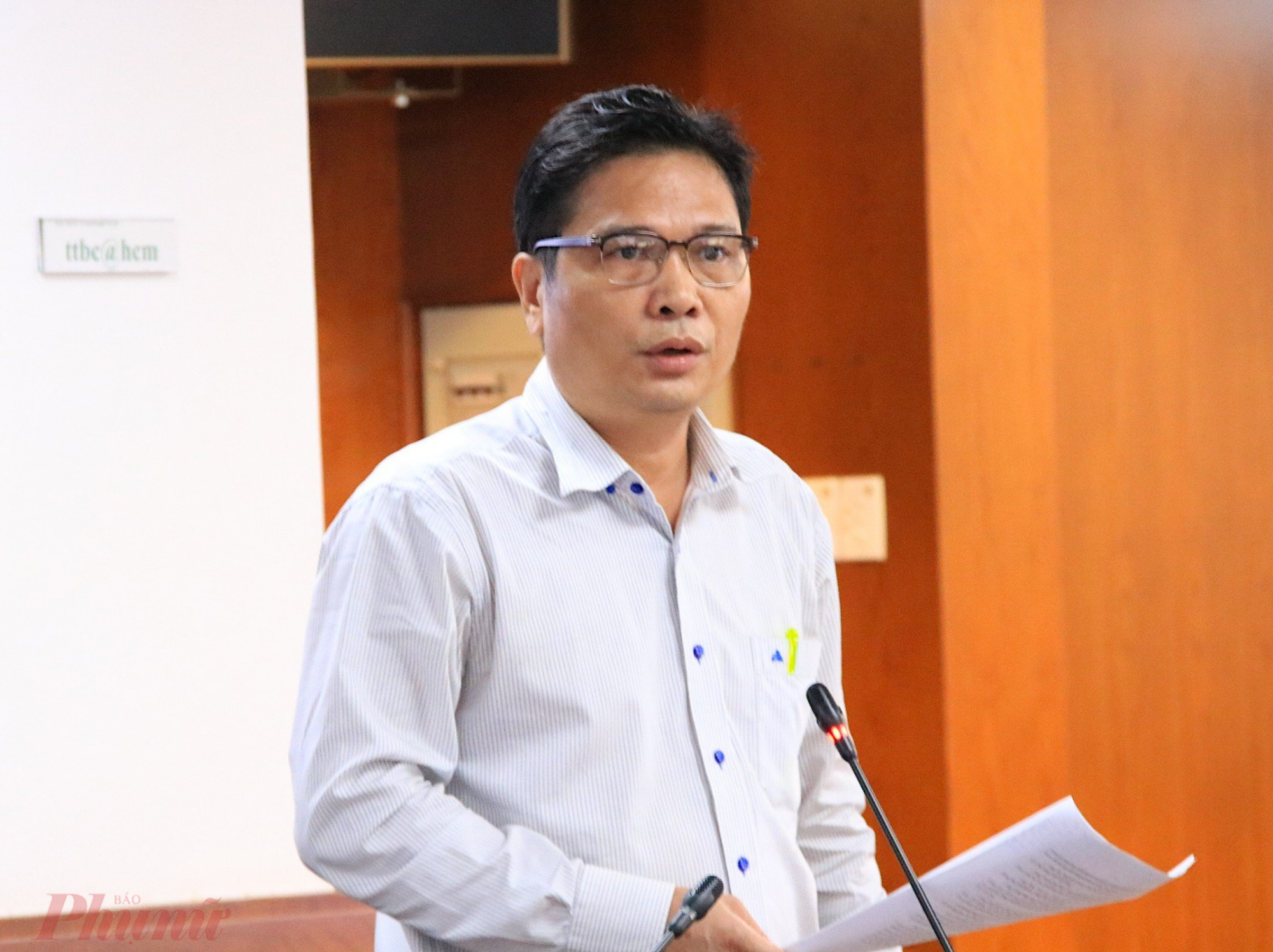Ông Phạm Quang Hợi - Giám đốc Trung tâm Tư vấn và hỗ trợ chuyển dịch cơ cấu kinh tế nông nghiệp, Sở NN&PTNT thông tin tại họp báo