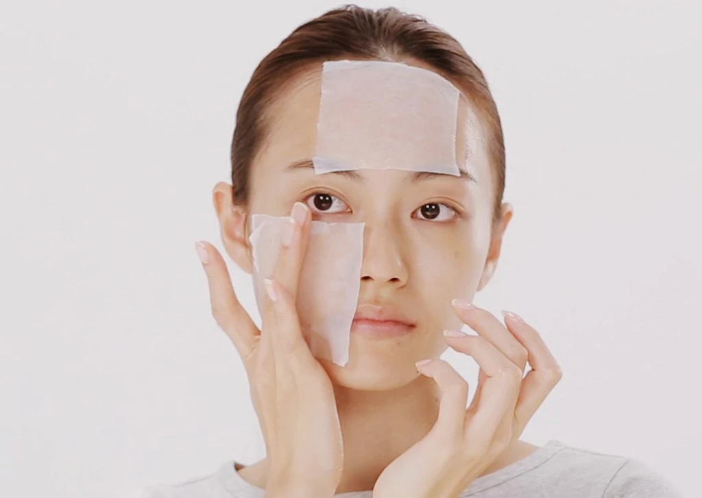 Dưỡng ẩm da bằng Lotion mask trước khi dùng kem dưỡng ẩm là cách tăng hiệu quả của kem dưỡng