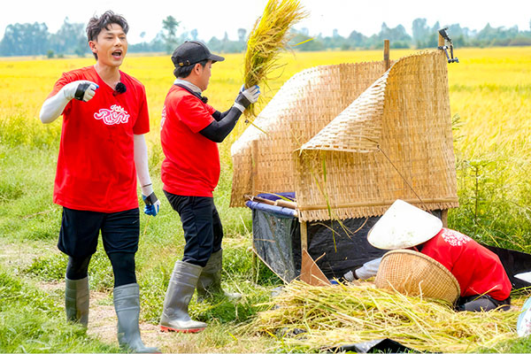  Hành trình rực rỡ ghi điểm với khán giả nhờ những trải nghiệm về văn hóa địa phương