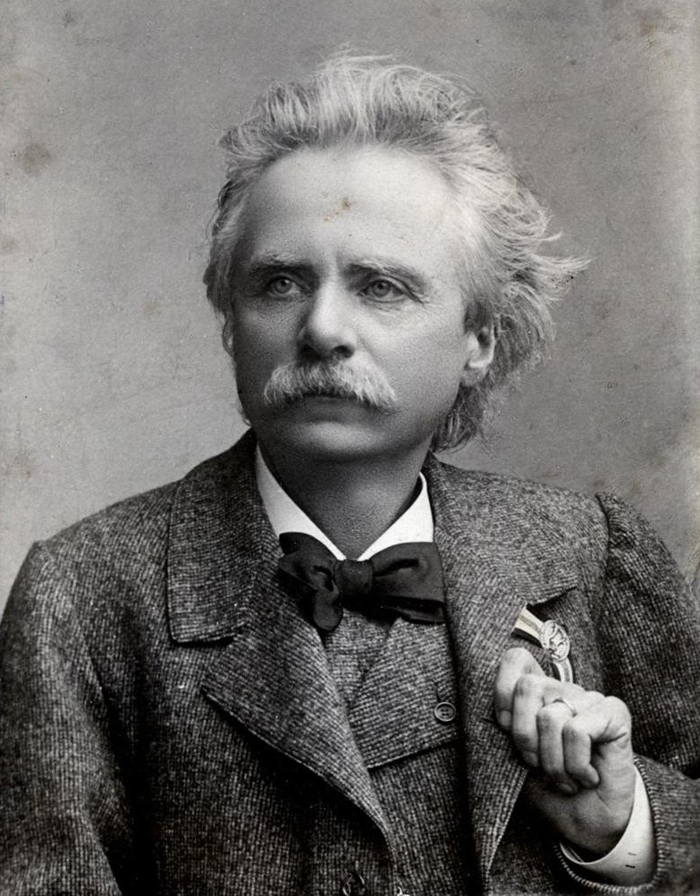 Edvard Grieg (1843-1907), một nhà soạn nhạc người Na Uy, nổi tiếng với những sáng tác mang tinh thần dân tộc lấy cảm hứng từ âm nhạc dân gian và phong cảnh Na Uy. Các tác phẩm của Grieg, có nguồn gốc sâu xa từ văn hóa Na Uy, được yêu mến vì khả năng gợi lên những hình tượng đẹp về vịnh hẹp, ngọn núi, bờ biển và cánh đồng ngoạn mục của nông thôn quê hương ông. 