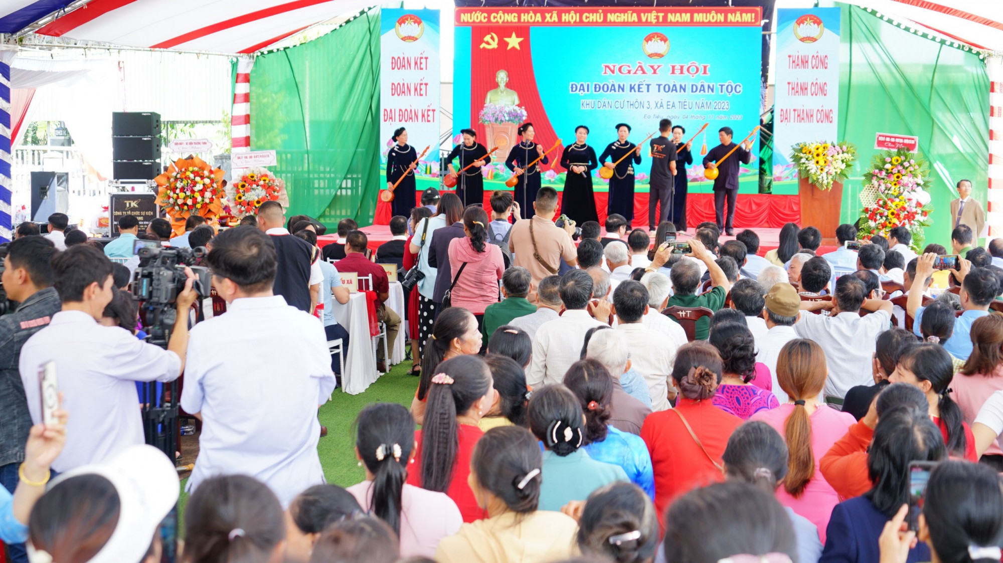 Ngày hội Đại đoàn kết dân tộc tại xã Ea Tiêu 