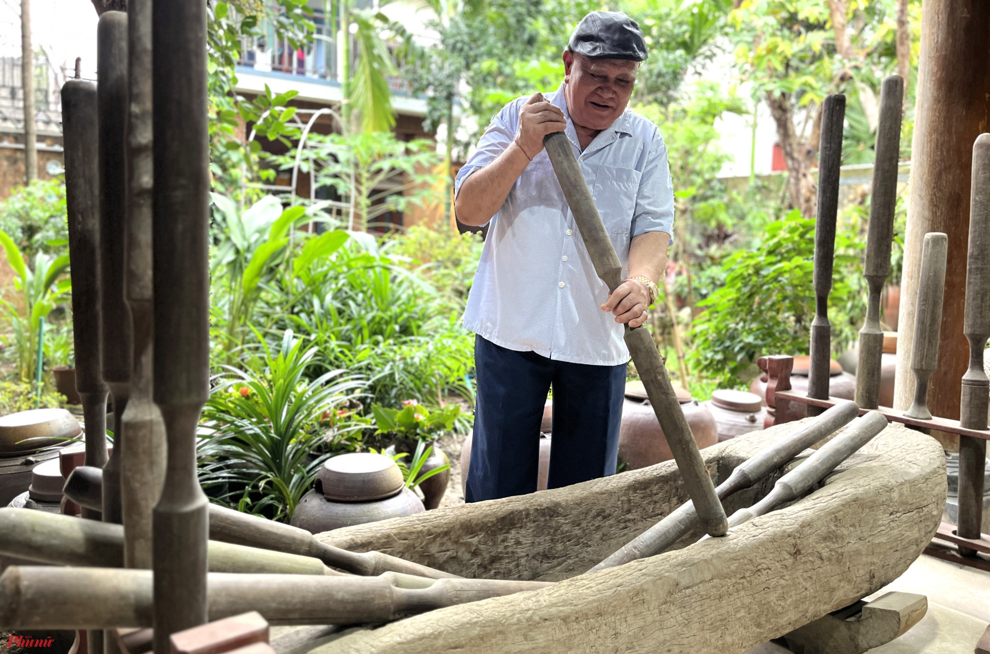 Trải qua thời gian, dần dần thành bài, thành nhịp điệu rồi hình thành loại hình nghệ thuật được biểu diễn trong các dịp lễ, tết, ngày cưới... Đến nay, khua luống trở thành loại hình nghệ thuật đặc sắc, thành nhạc hồn của người Thái.