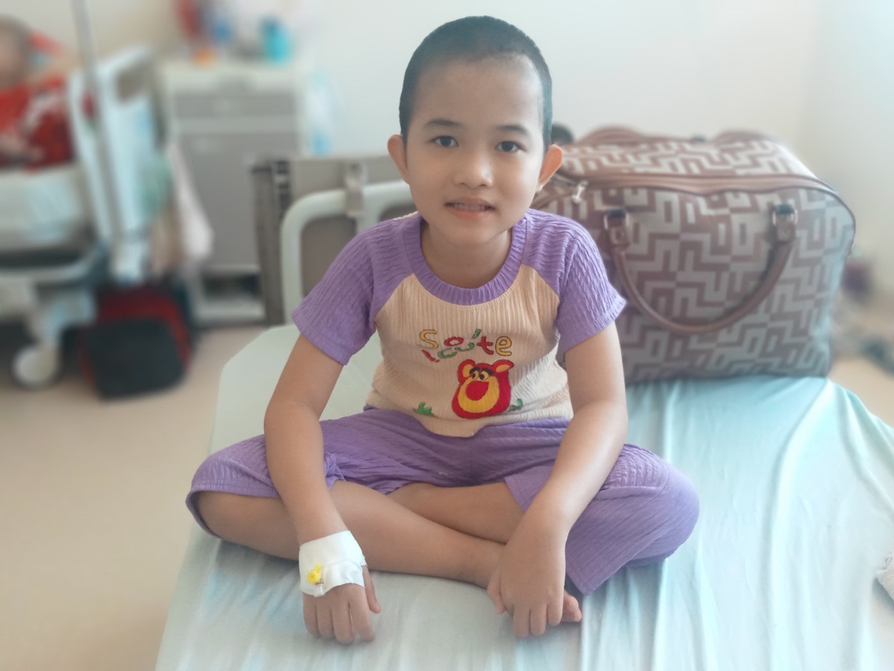 Cháu Lam đang điều trị tại Bệnh viện Nhi đồng Thành phố (TPHCM)