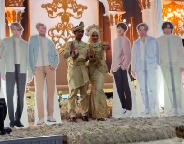 Là một ARMY chính hiệu, cô dâu quyết định đem standee thần tượng đến dự hôn lễ của mình