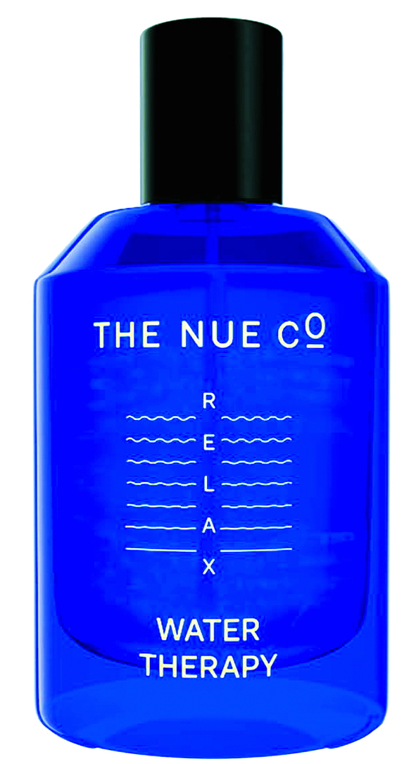 The Nue Co. Water Therapy được lấy cảm hứng từ khái niệm y học xanh, niềm tin rằng nước tác động tích cực đến sức khỏe tinh thần với những lợi ích thư giãn, giảm căng thẳng