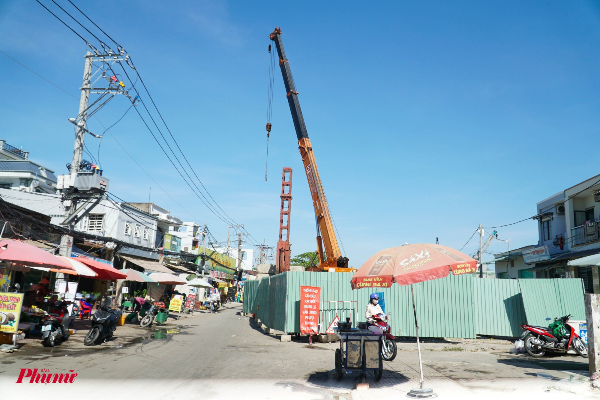 Phía huyện Nhà Bè cũng đã chi trả và vận động 46/46 hộ bàn giao mặt bằng (hoàn thành toàn bộ 100% tháng 9) 