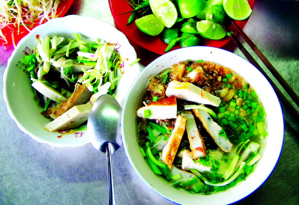 Bánh canh chả cá Nha Trang