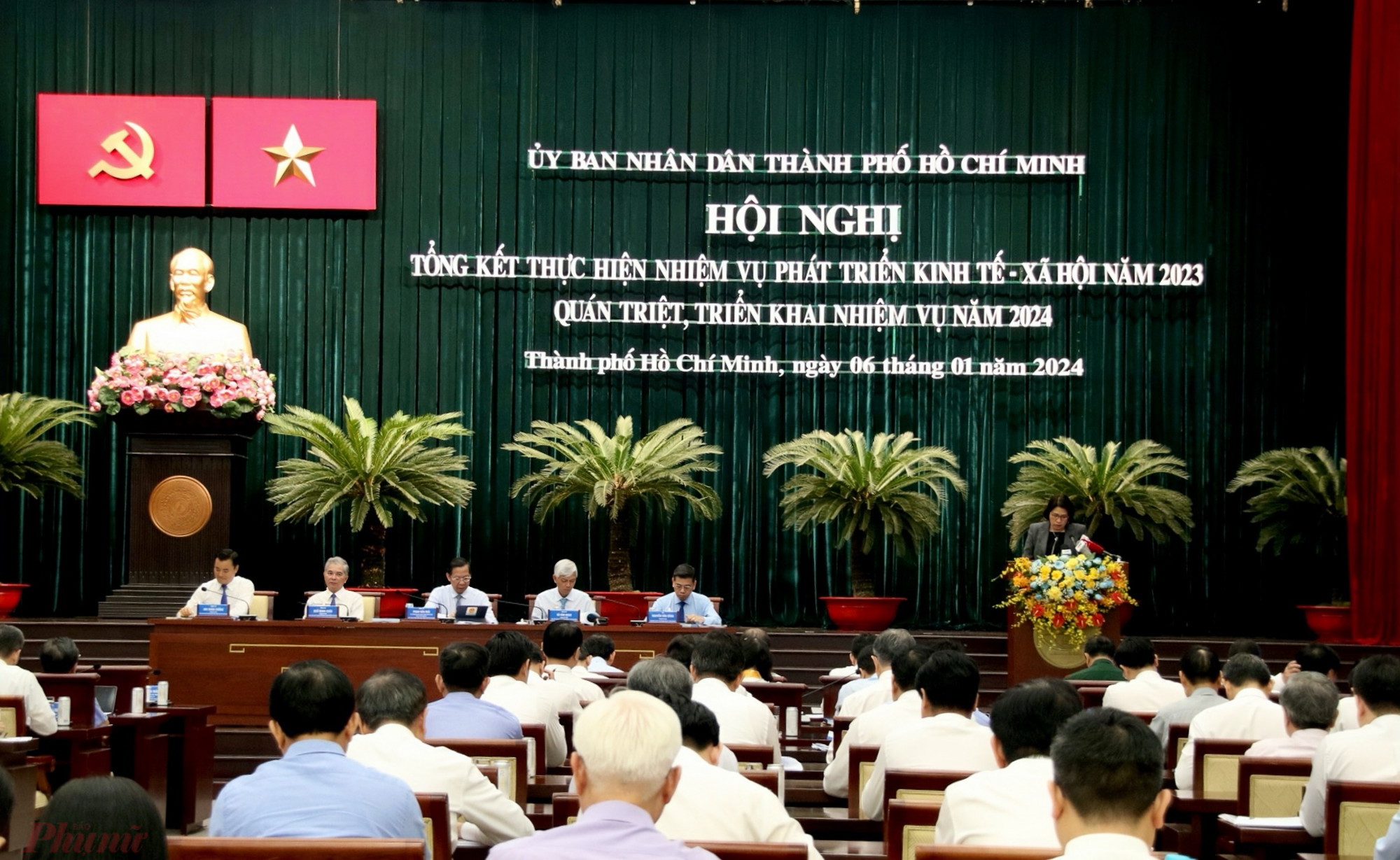 Quang cảnh hội nghị