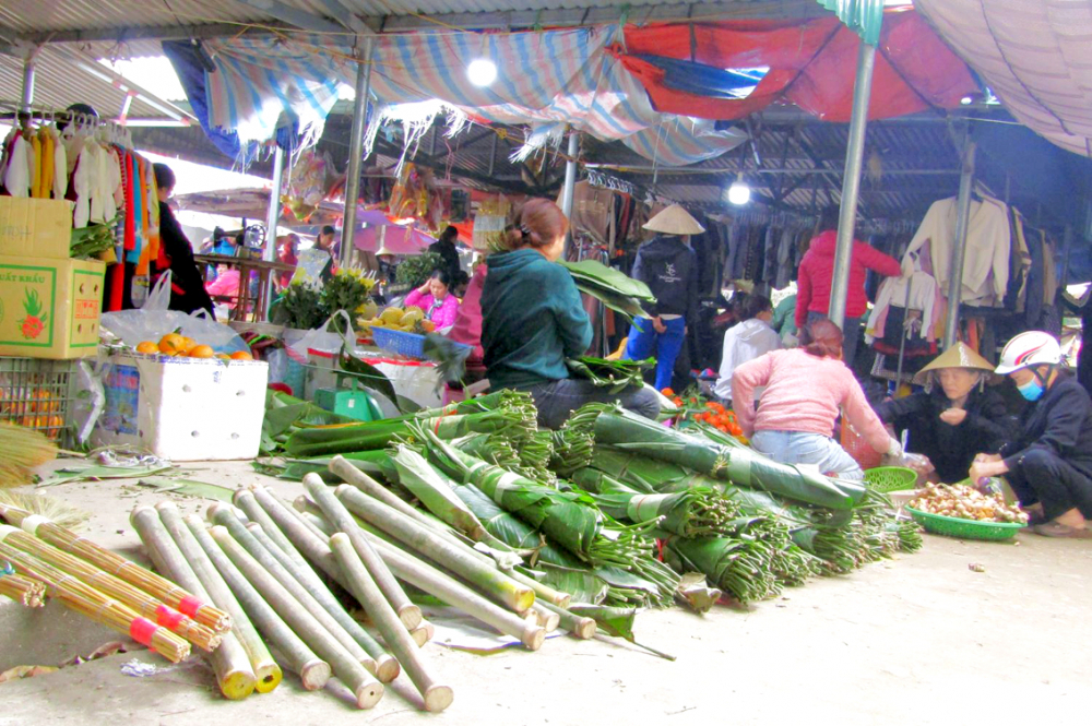 Một góc chợ quê ngày tết (xã Nghi Hợp, huyện Nghi Lộc, tỉnh Nghệ An)