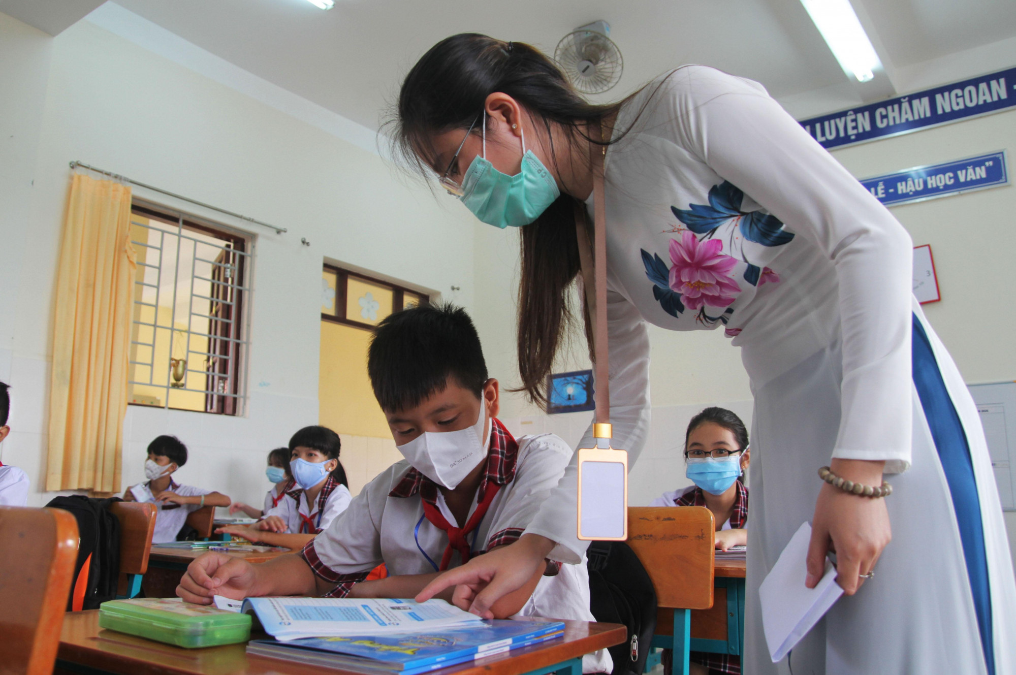 Một tiết học tại  Trường tiểu học Thạnh An (H.Cần Giờ) - Ảnh: Phạm Hữu