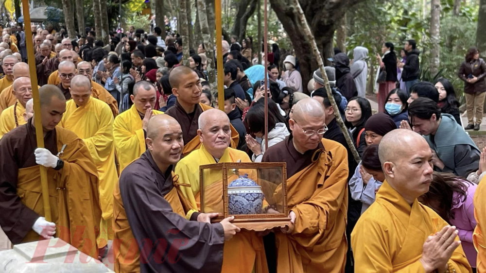 Thiền sư Thích Nhất Hạnh viên tịch vào sáng 22/1 năm2022 tại chùa Từ Hiếu - nơi ông xuất gia tu tập từ nhỏ.