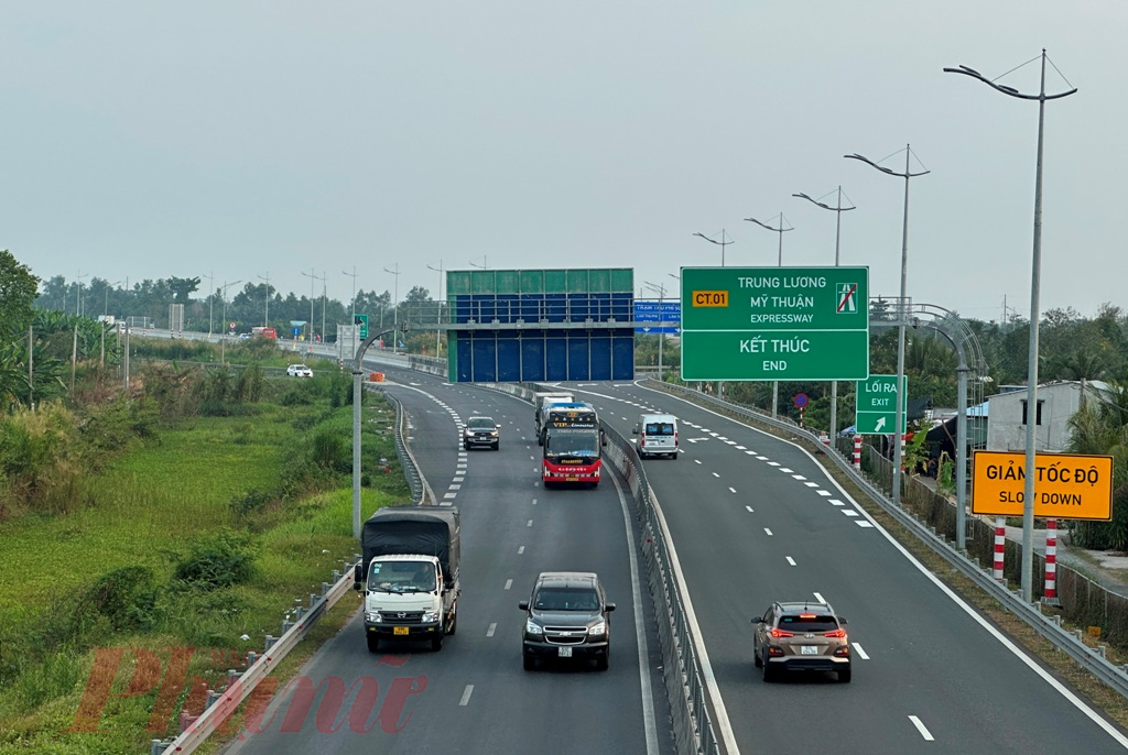 Giao thông trên cao tốc Trung Lương - Mỹ Thuận theo cả 2 hướng đều thông thoáng 