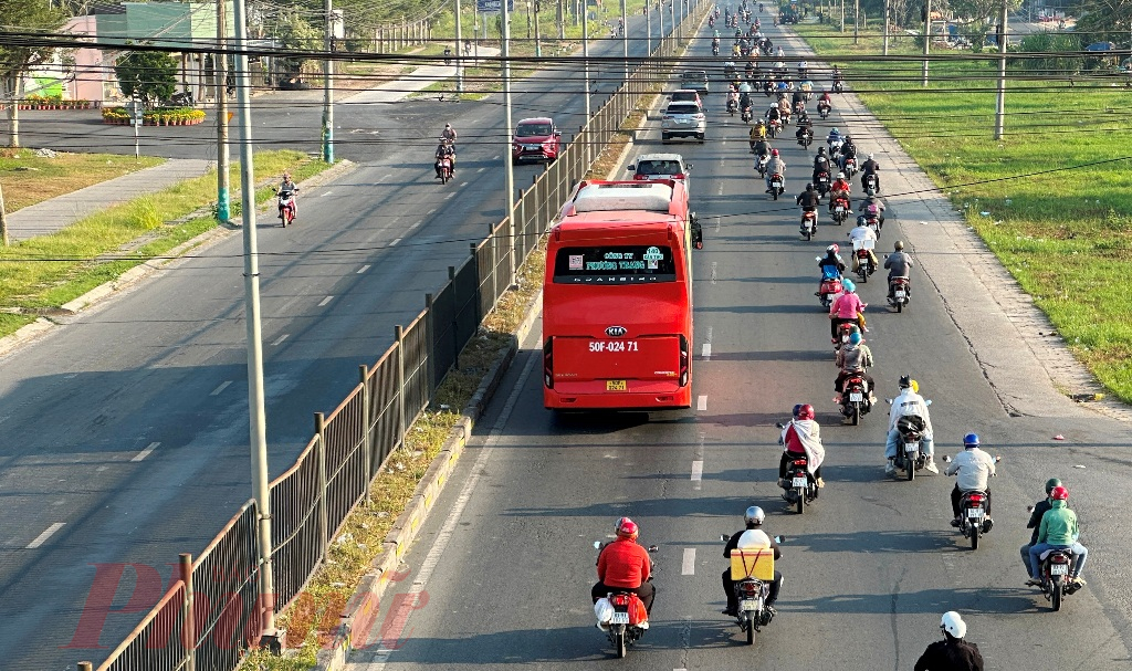 Trong khi đó, hướng ngược lại thông thoáng