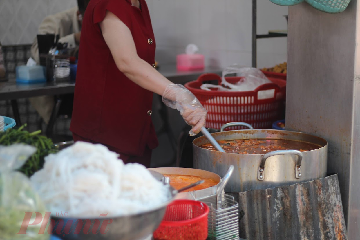 canh bún