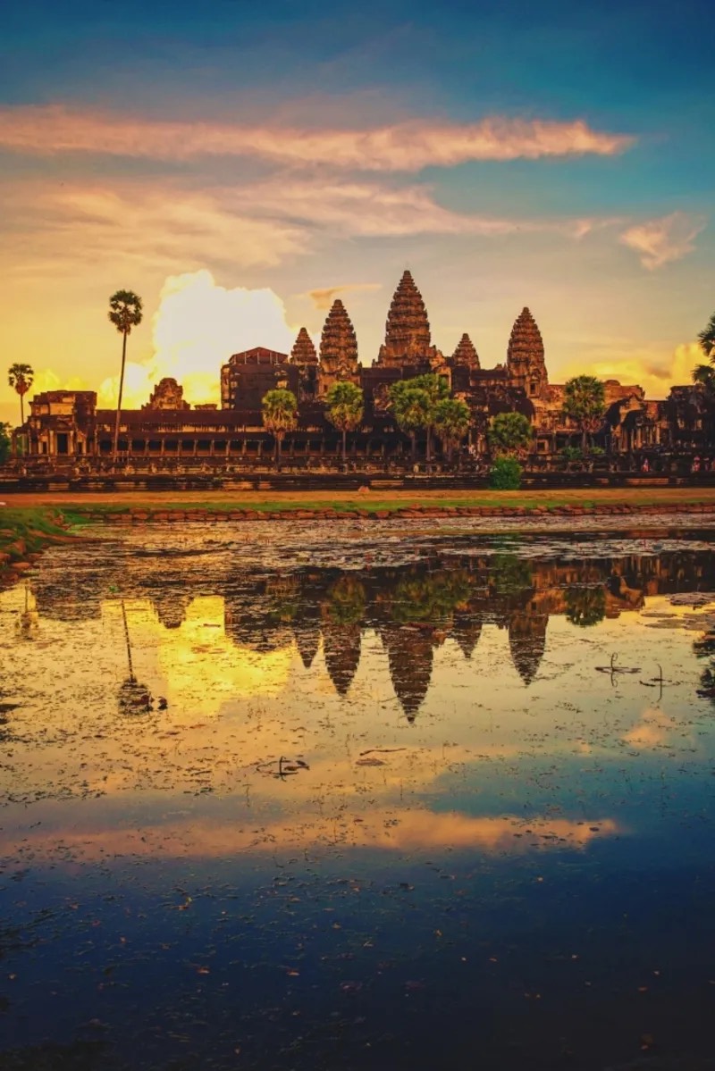 Đền Angkor (Campuchia)