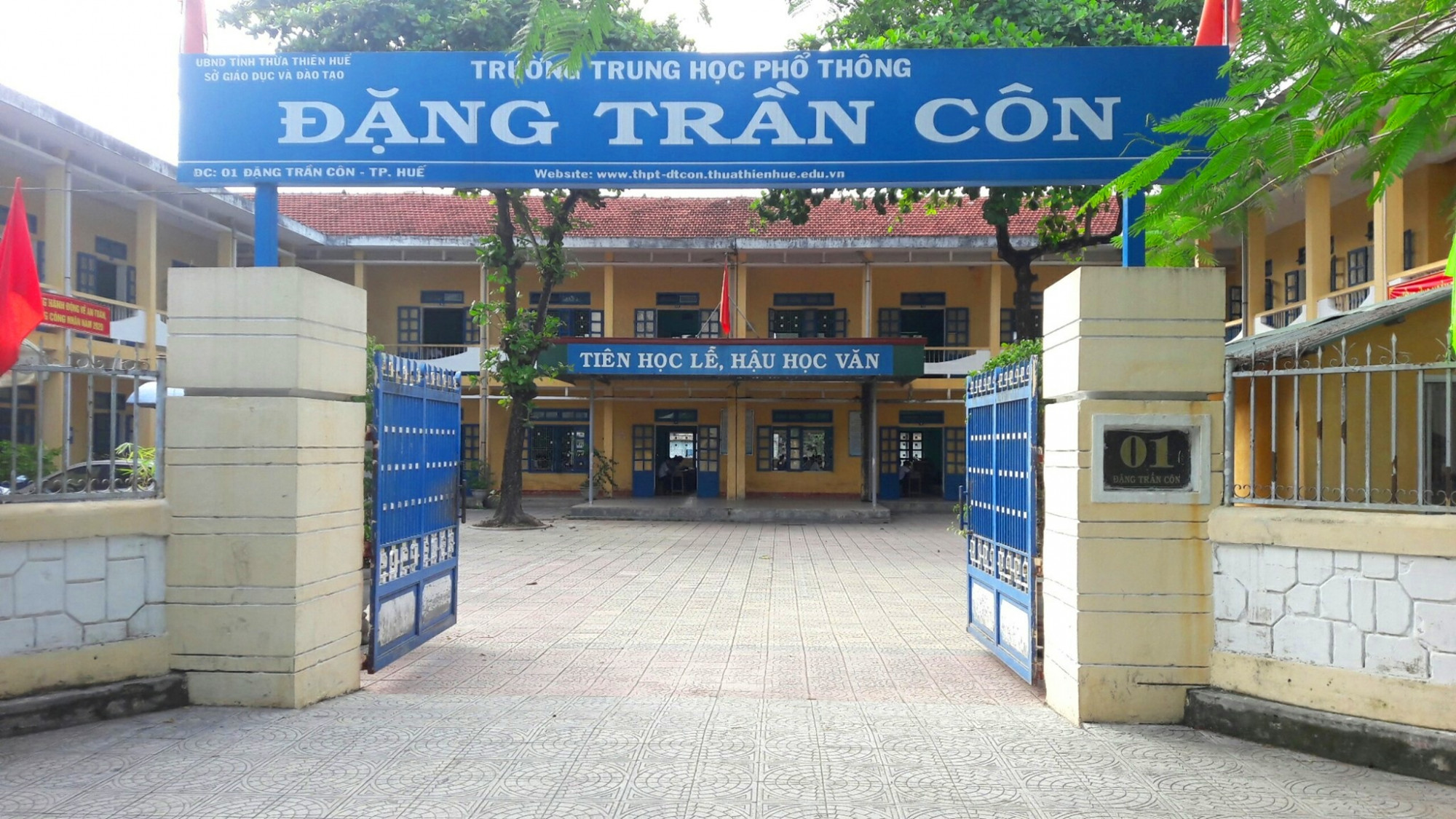 Trường THPT Đặng Trần Côn TP Huế