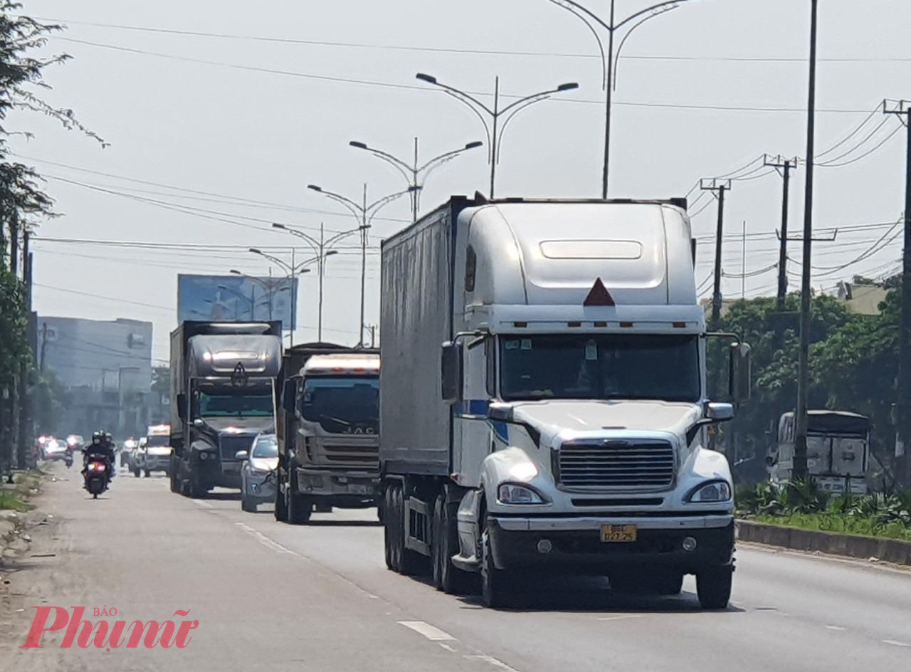 Trước đó, qua rà soát phương án, Cục Đường bộ Việt Nam nhấn mạnh việc điều tiết phân luồng giao thông giữa tuyến Cam Lộ - La Sơn và QL1A, các đường bộ trong khu vực là phù hợp với tình hình giao thông hiện nay là bảo đảm tính khoa học giữa một tuyến đã chạm ngưỡng mãn tải, còn một tuyến có thể đáp ứng thêm năng lực lưu hành. Việc phân luồng sẽ làm tăng khoảng 3.000 lượt xe quy đổi (gồm xe trên 30 chỗ và xe tải nặng trên 30 tấn) đi qua TP Đông Hà mỗi ngày.